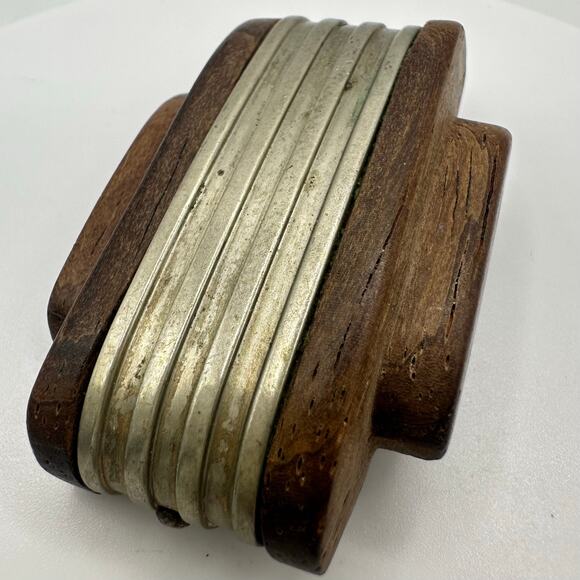 Antique Art Deco 1930s polished brown woodgrain wood silver tone brooch - Picture 5 of 8